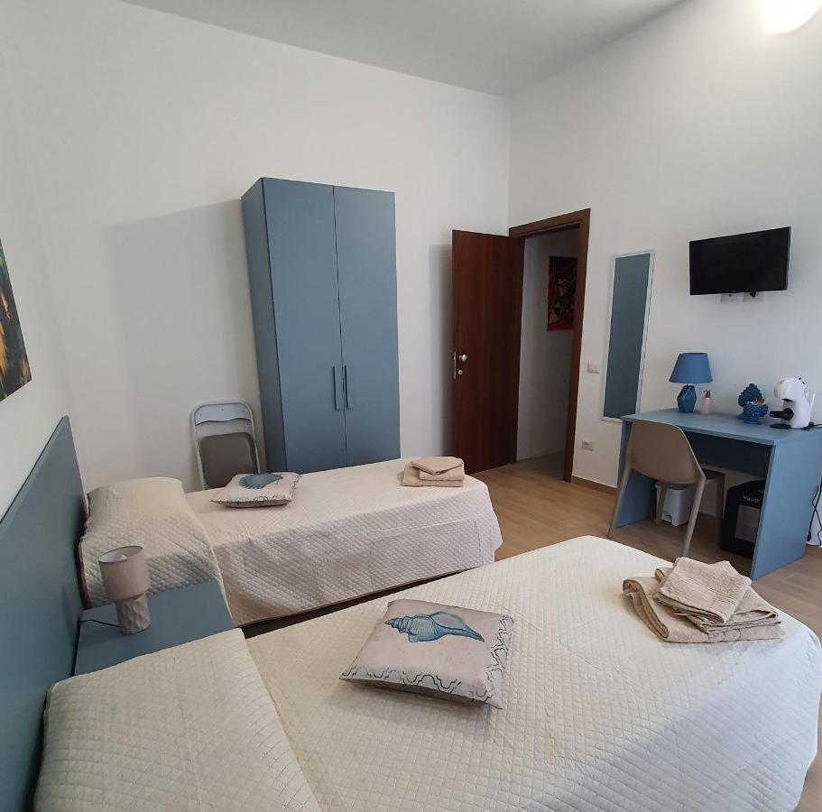 La Casa Di Serafina Santo Stefano di Camastra Exteriör bild